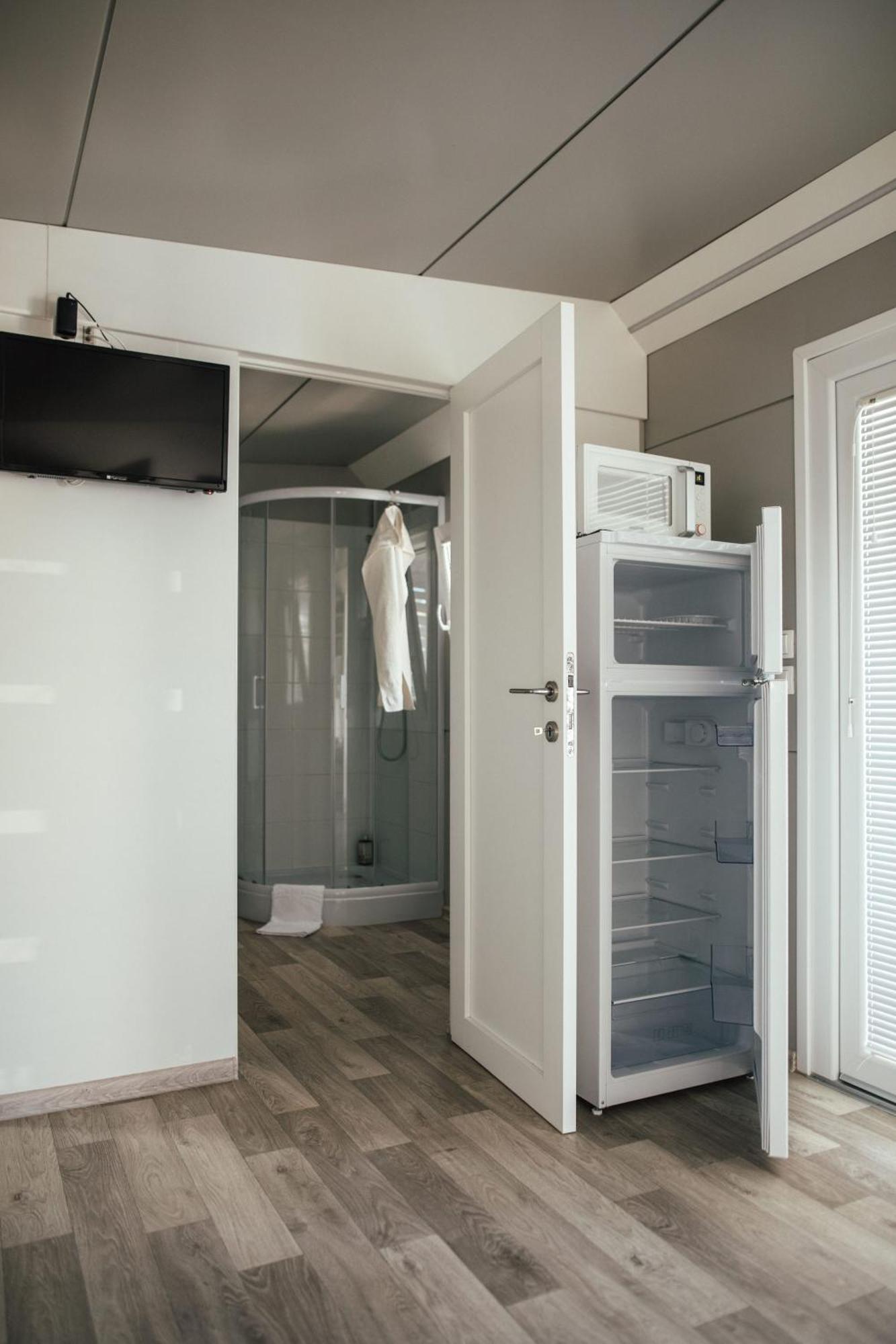 Rasin Mobile Homes Pakoštane Eksteriør bilde